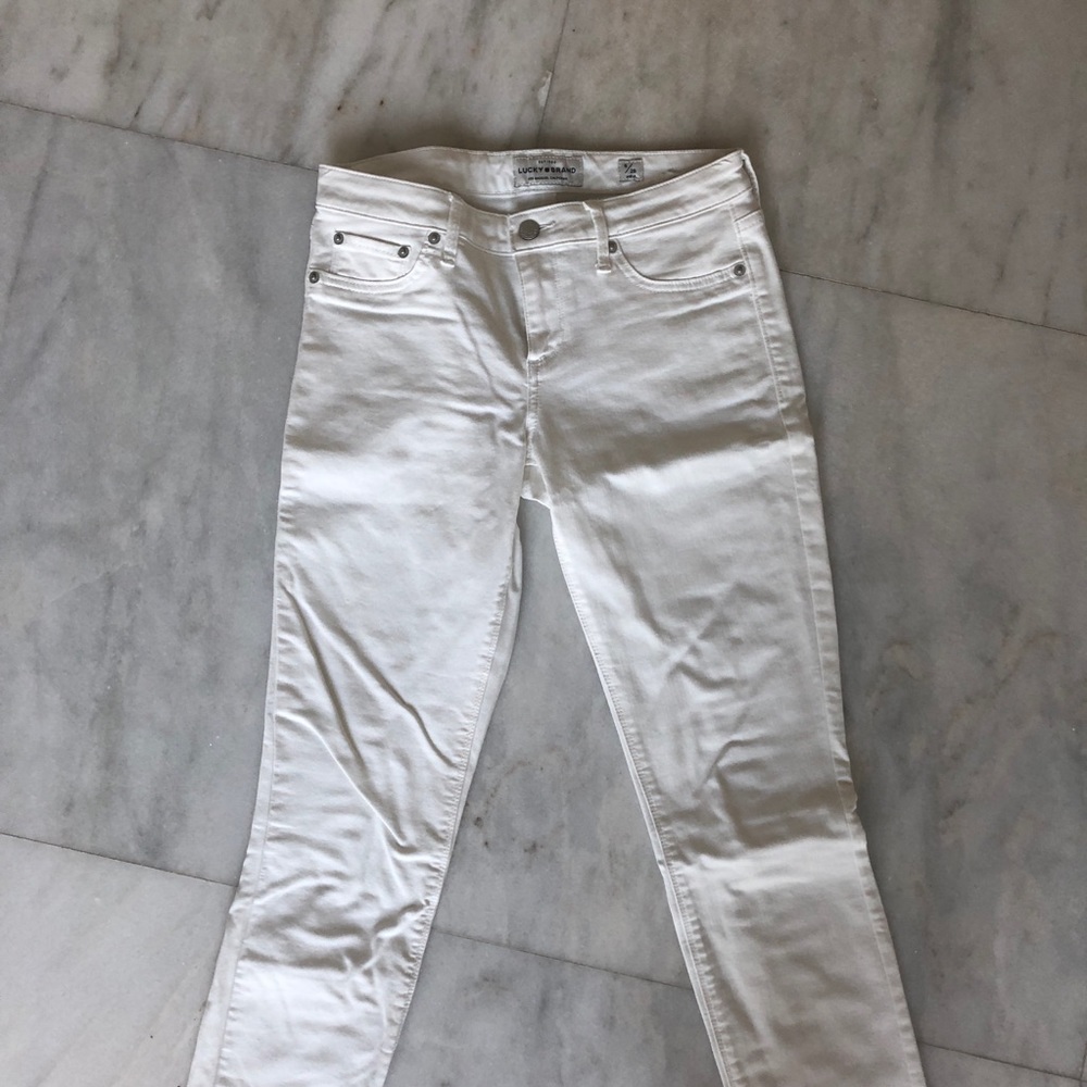 White skinny ankle Lucky Brand jeans
